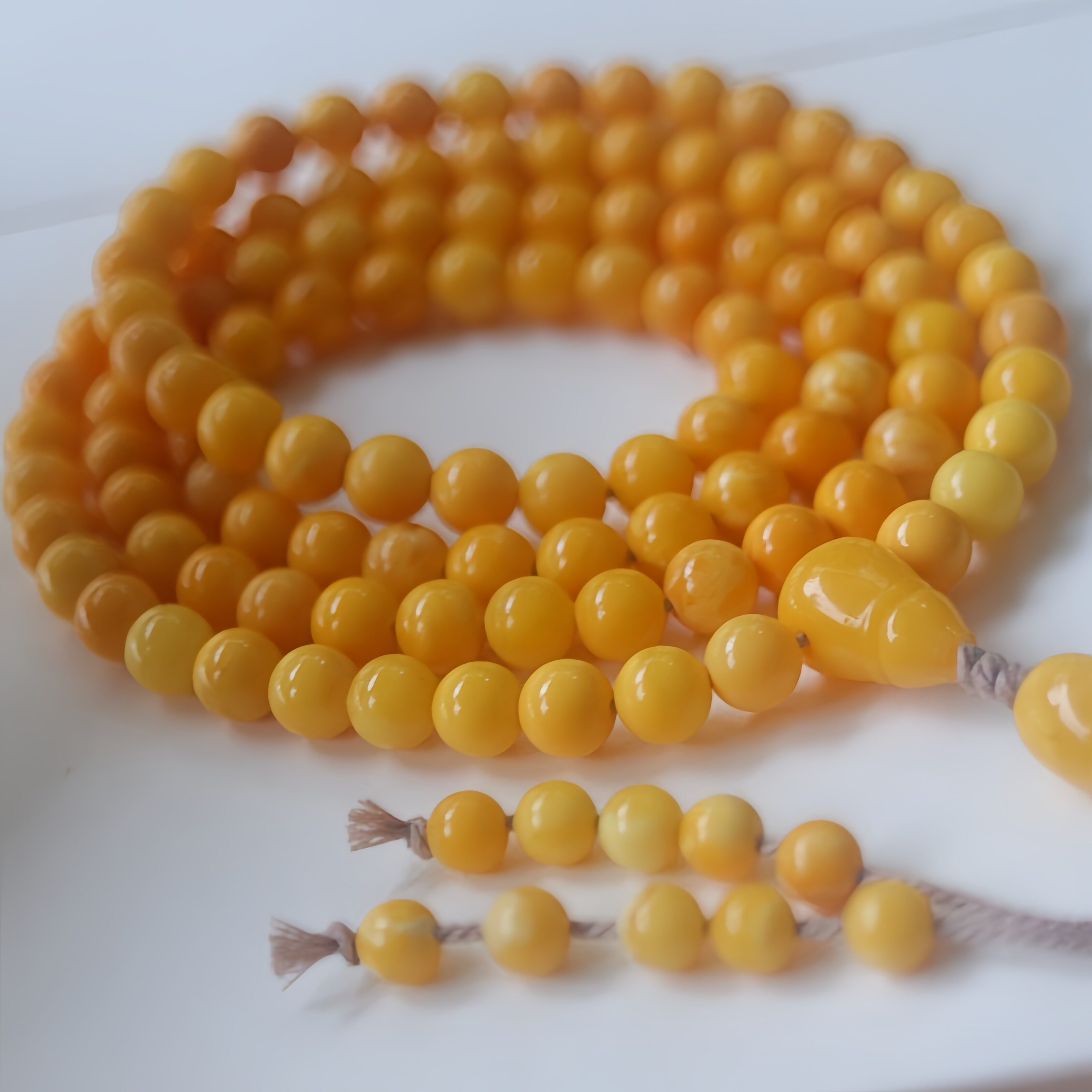正品天然俄料精品小年份老蜡蜜蜡8.3mm108佛珠手串文玩珠宝饰品