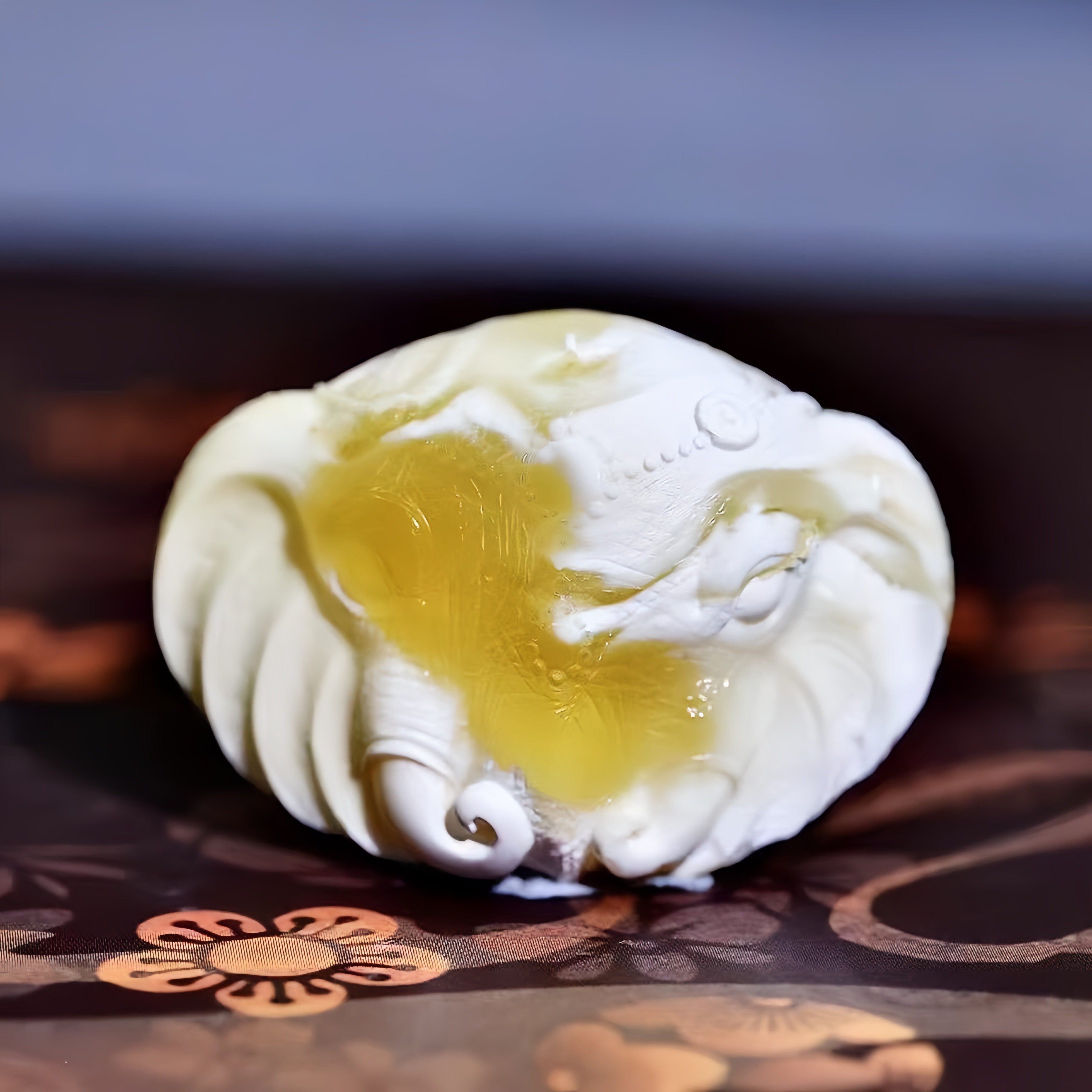 正品天然俄料精品金瓷白蜜蜡 象神 圆雕吊坠文玩收藏工艺珠宝饰品