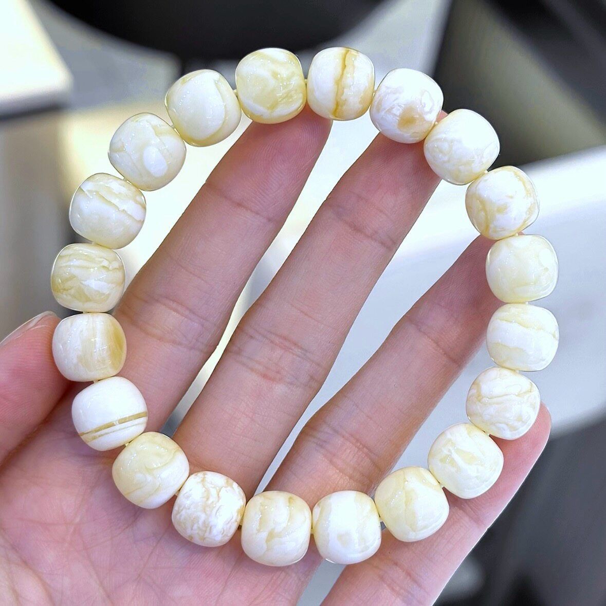 正品天然俄料精品妖花浓蜡蜜蜡11mm高桩老型单圈手链文玩珠宝饰品