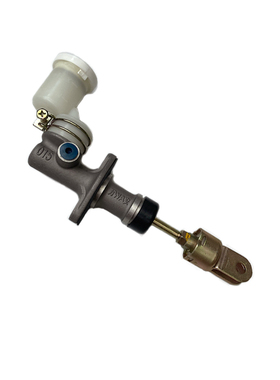 适配三菱帕杰罗V31V33离合总泵猎豹奇兵黑金刚CS6离合器总泵6470