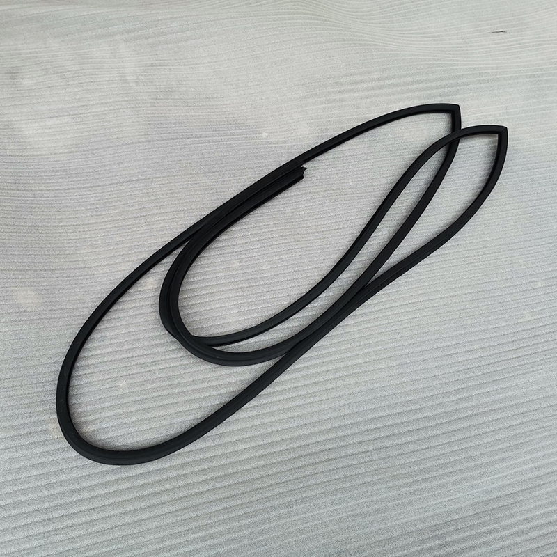 三菱劲炫前挡风玻璃密封胶条防水