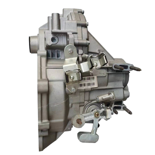 适配长丰猎豹CS10变速箱总成手动自动波箱DCT双离合变速箱CVT无极