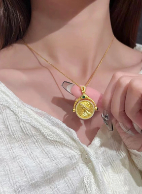 新中式复古宫廷风女王圆牌可转动吊坠项链气质高级感项链送女友