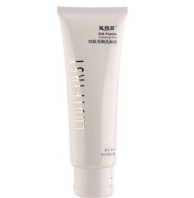 莱蒂菲化妆品正品 生命肽丝肽活肤养颜洗面奶120克5926泡沫洁面乳