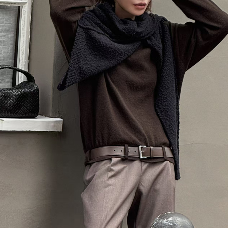 阿树家 阿水 0328|私服系列 定染巧克力色下摆腰袢V领羊绒毛衣