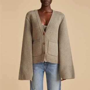 针织衫 加厚保暖喇叭袖 2025年羊毛毛衣女秋冬慵懒宽松v领开衫 ROW