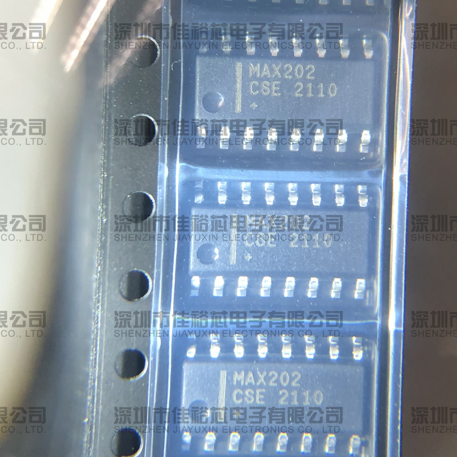 全新原装 MAX202CSE+T MAX202 SOP16 RS-232线驱动器/接收器芯片