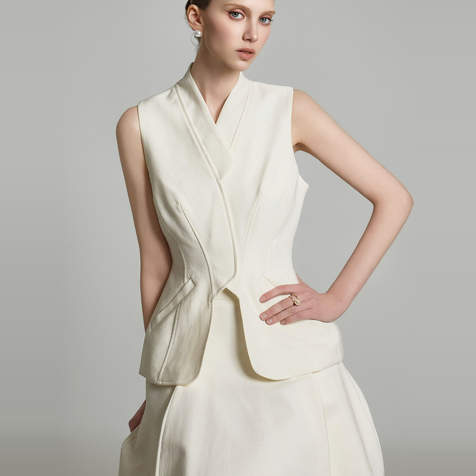 DINT韩国代购2025春女装 复古沙漏型无袖上衣马夹半身裙套装B9182