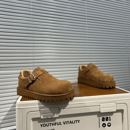 2025秋季新款时尚百搭休闲鞋日常磨砂真皮舒适软底一脚蹬款勃肯鞋