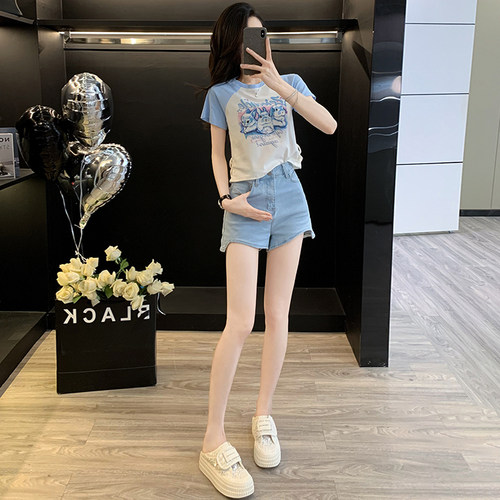 休闲套装女夏季小个子减龄穿搭一整套显瘦撞色短袖牛仔短裤两件套