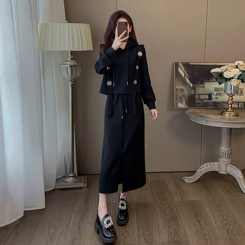 欧货休闲套装裙女春秋冬季时尚穿搭一整套设计感连帽卫衣两件套裙
