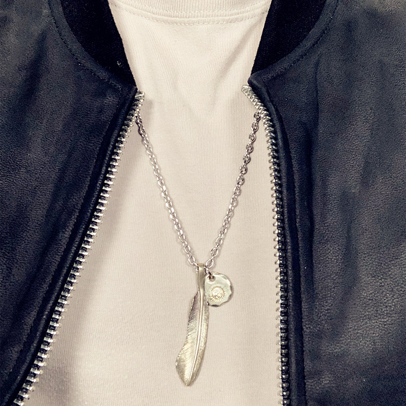 福利！男女皆宜百搭goro潮流手工纯铜羽毛高桥切边鹰饼钛钢项链