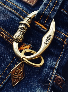 余文乐MDNS潮牌联名合作款黄铜花生人钥匙扣个性手工挂件创意礼品