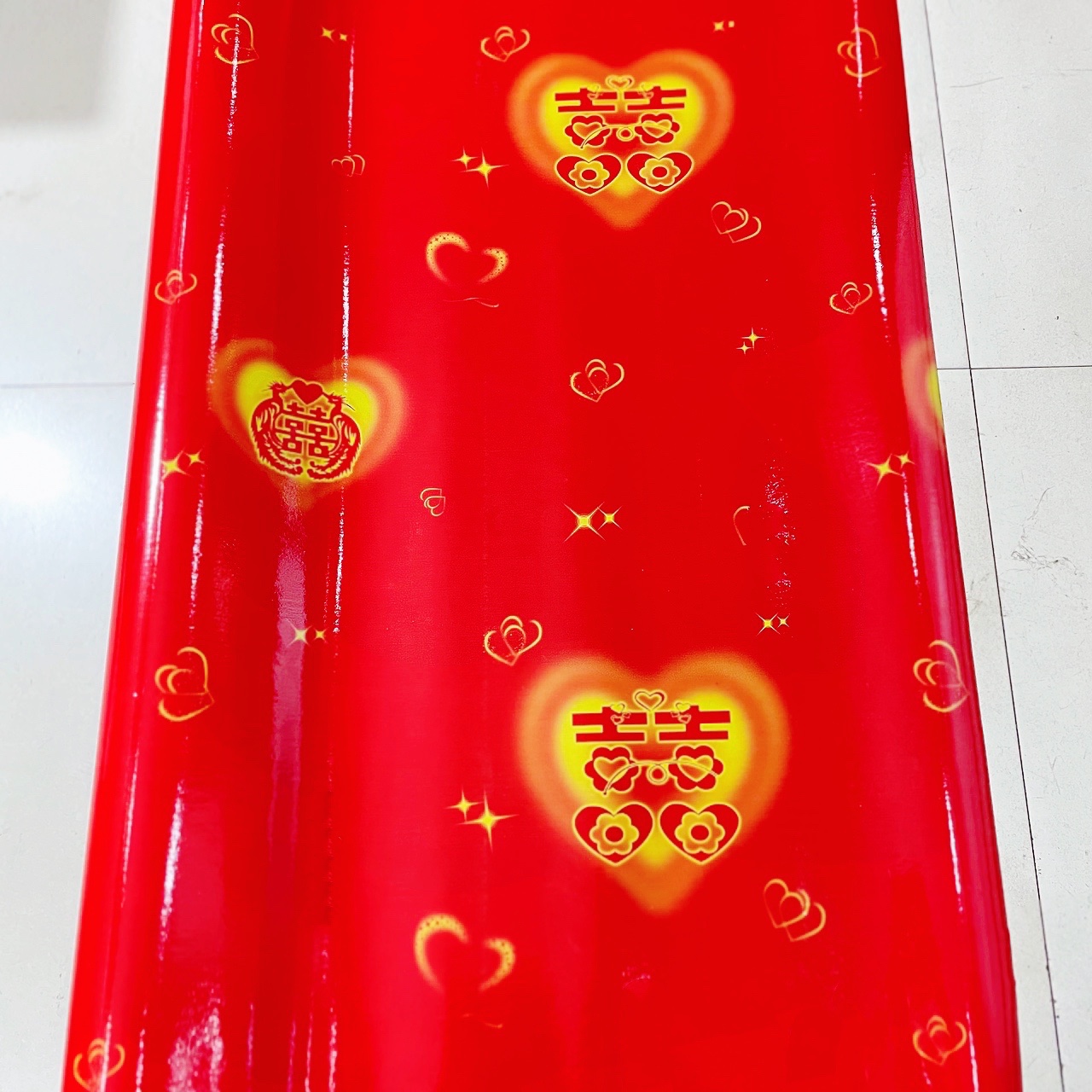 结婚地板革PVC喜字桃心图案红色楼梯婚房布置铺油布家用生日 包邮