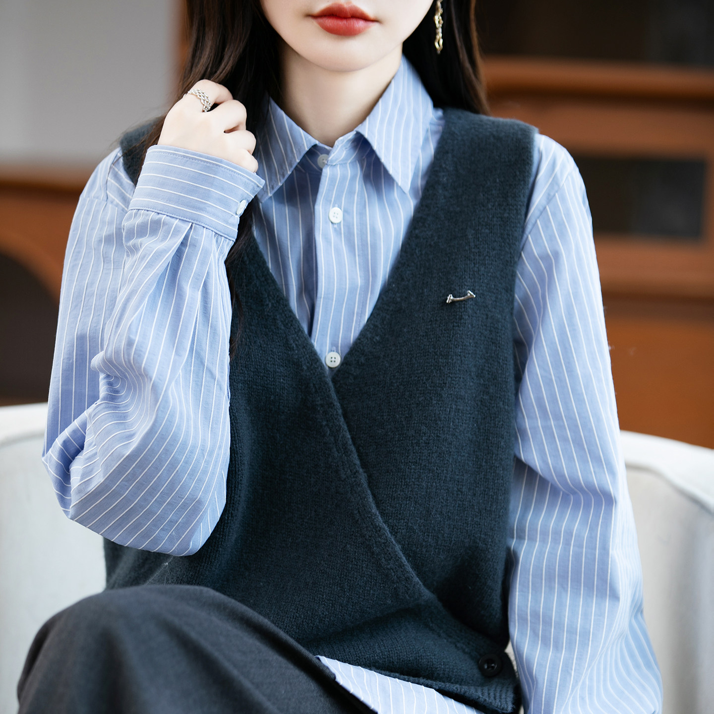 2026秋冬新款V领羊毛马甲女套头宽松针织无袖毛衣背心羊绒坎肩女,女装/女士精品,毛针织衫,淘宝优惠券,粉丝福利购,淘宝优惠卷