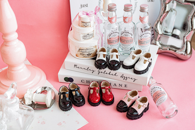 分男女T字带小皮鞋BJDMDD