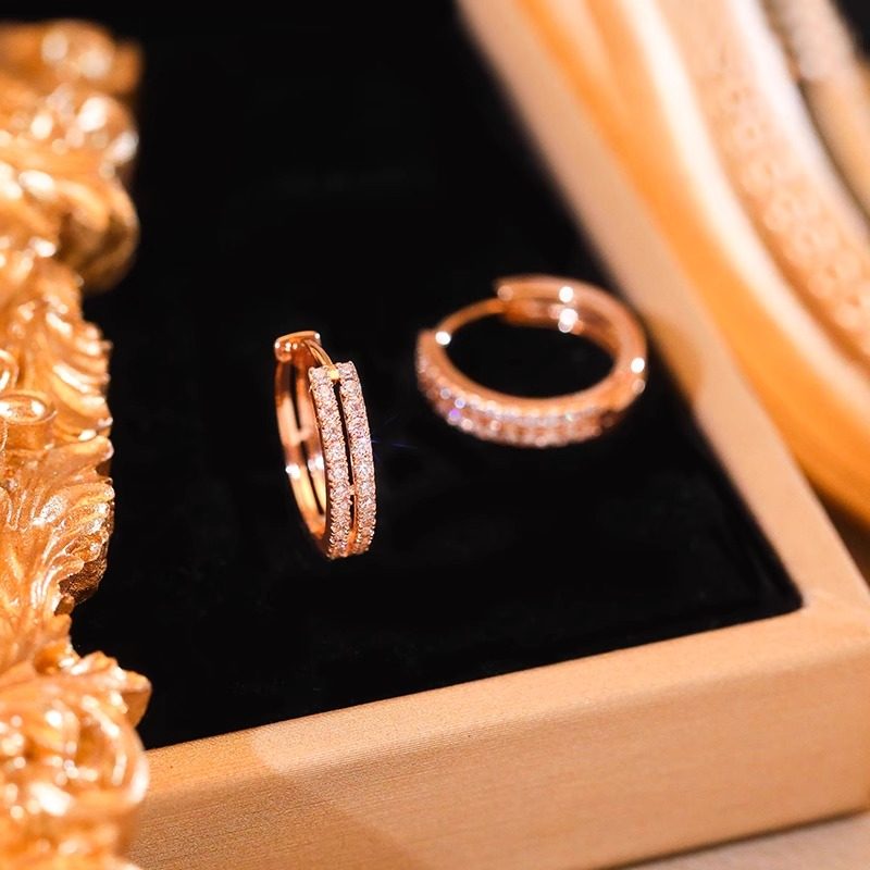 奥特莱斯折扣店撤柜清仓捡漏微镶时尚耳圈高级百搭outlets女配饰,金属材料及制品,金属结构件,淘宝优惠券,粉丝福利购,淘宝优惠卷