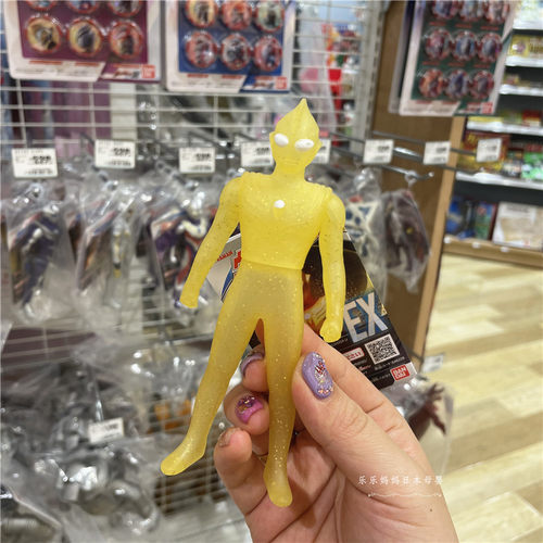 奥特曼日本透明珍藏版软胶人偶