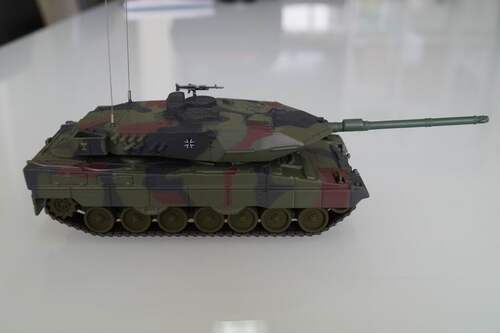 1/72德军豹2a6改造威龙主战坦克
