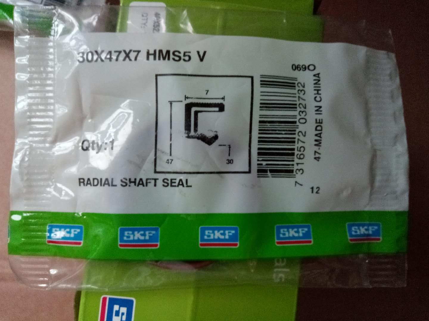 SKF CR内骨架进口油封30X47X8HMSA 5 10 RG V丁晴氟胶密封件