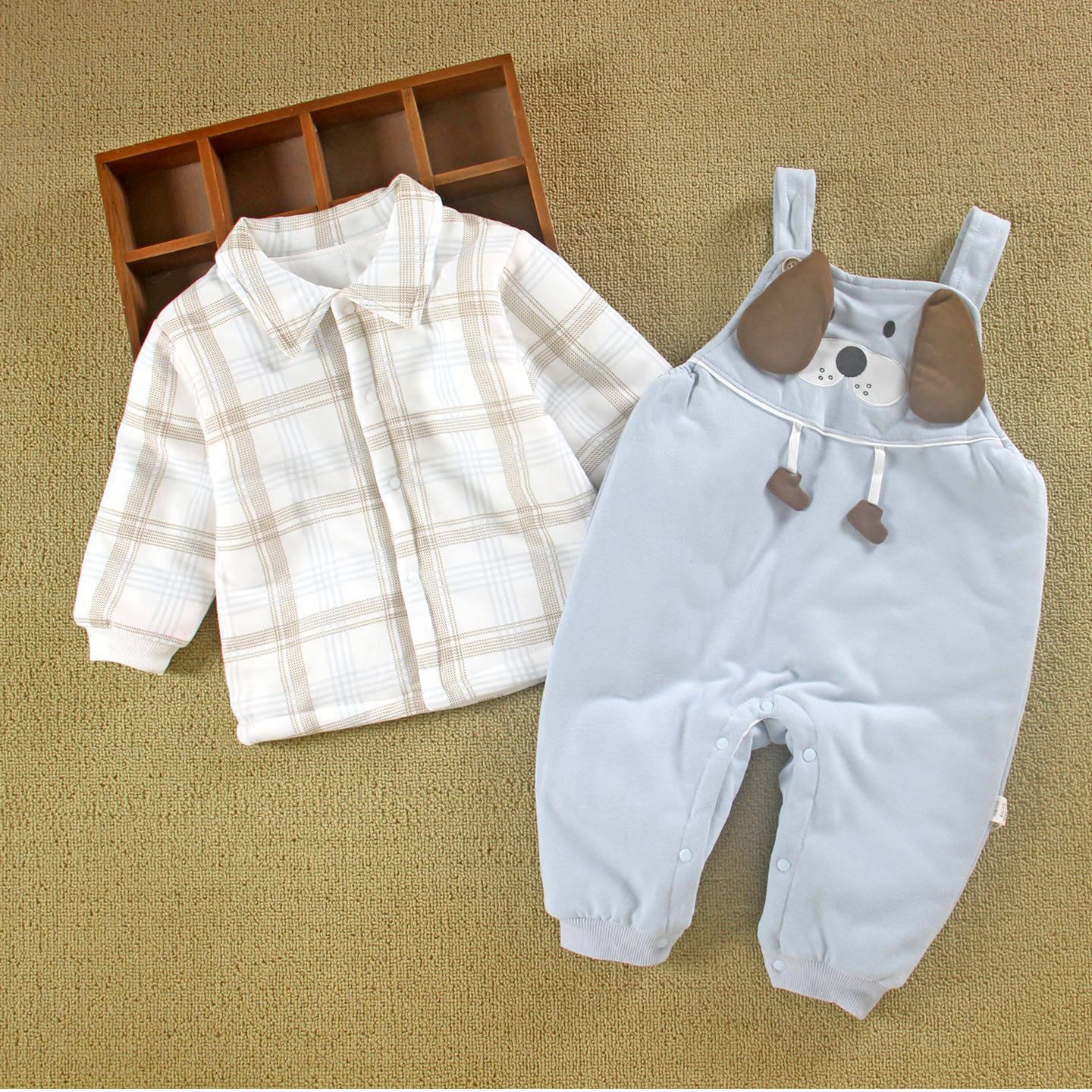 男宝宝春装薄夹棉背带裤两件套装外出秋款0一1岁童小婴儿衣服格子