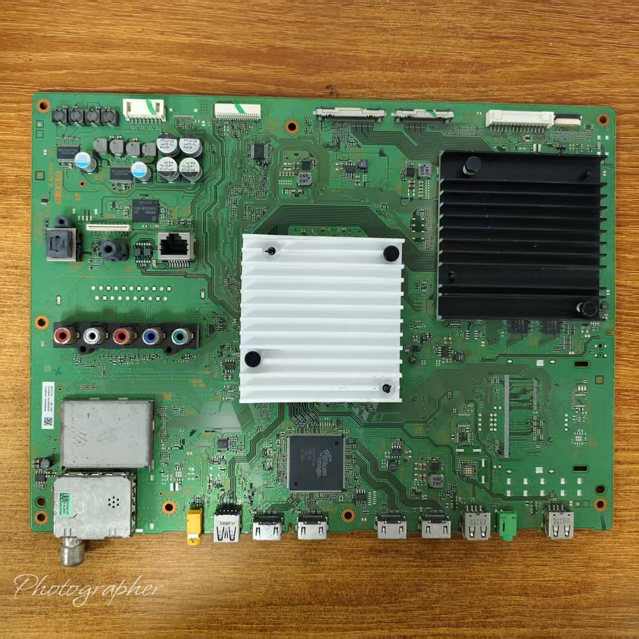 索尼KD-55S8500C 49/55X8000C 55/65X9000C主板1-894-595-21/22屏