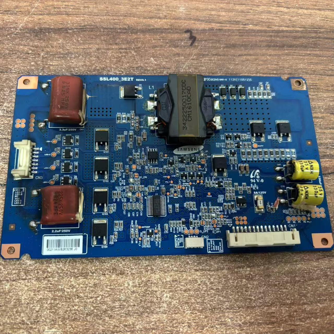 LED40K16X3D高压恒流背光屏