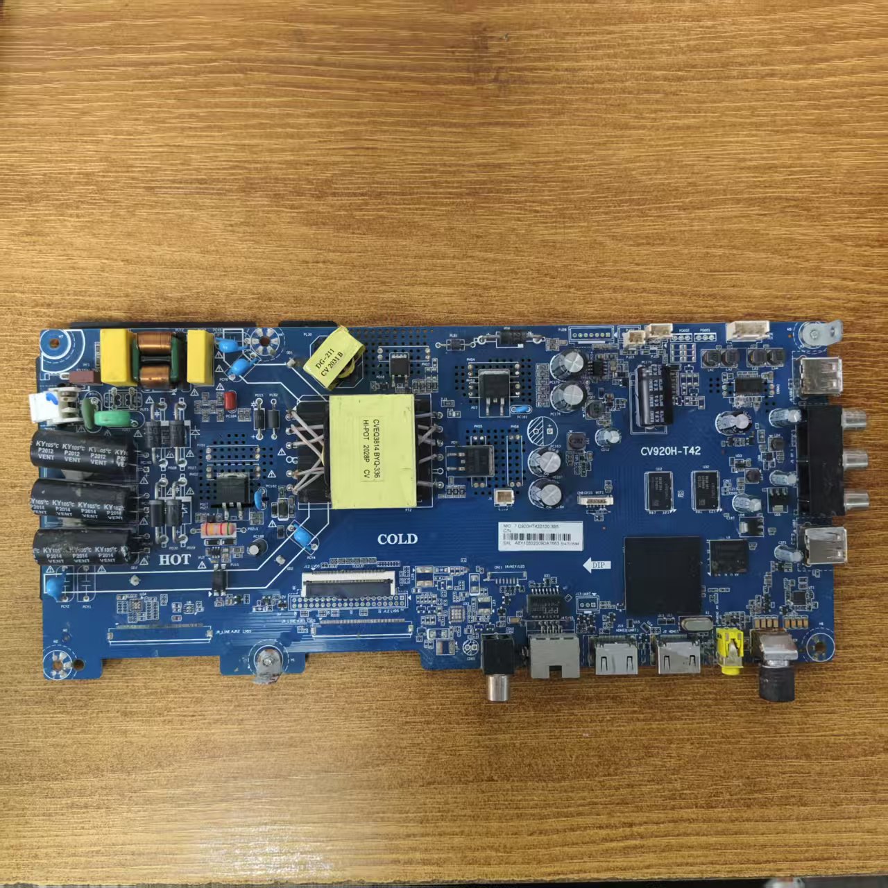 海尔LE42C31电视主板