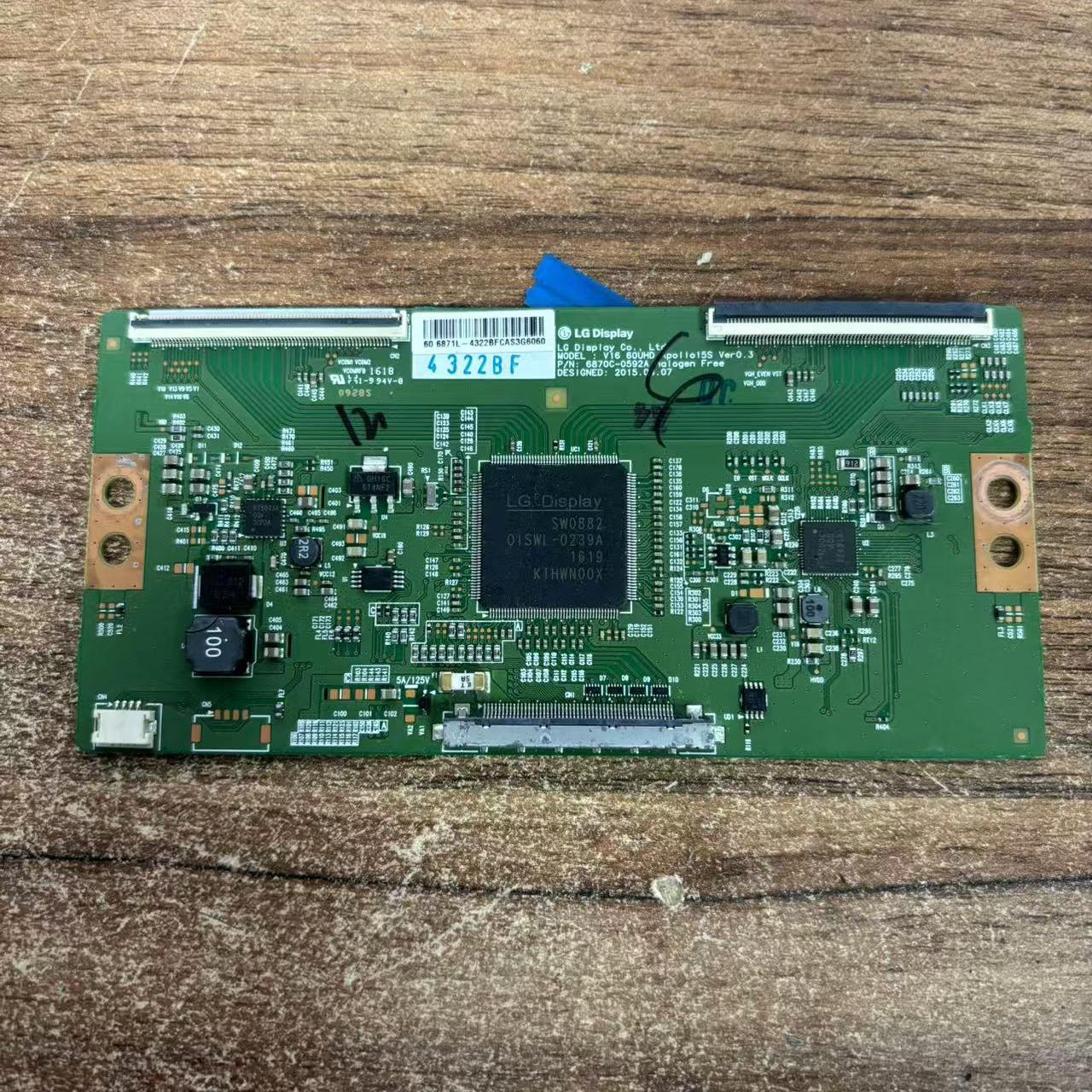 60G660V8E实物拍摄逻辑板