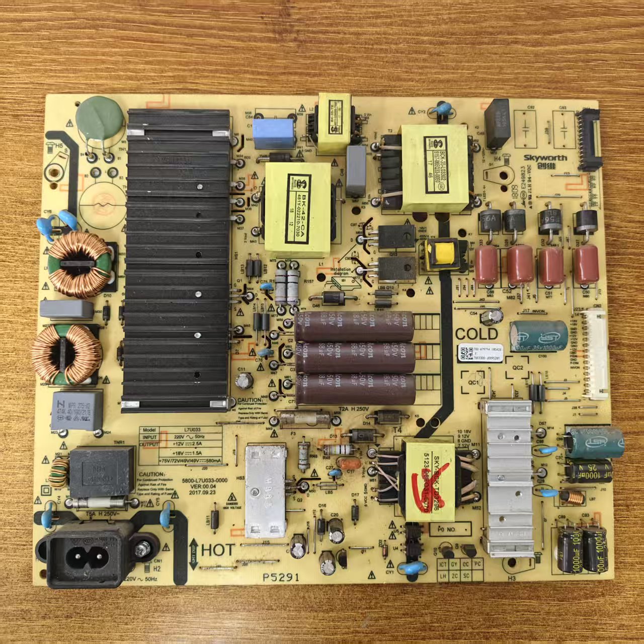 创维65G565M9电视电源板