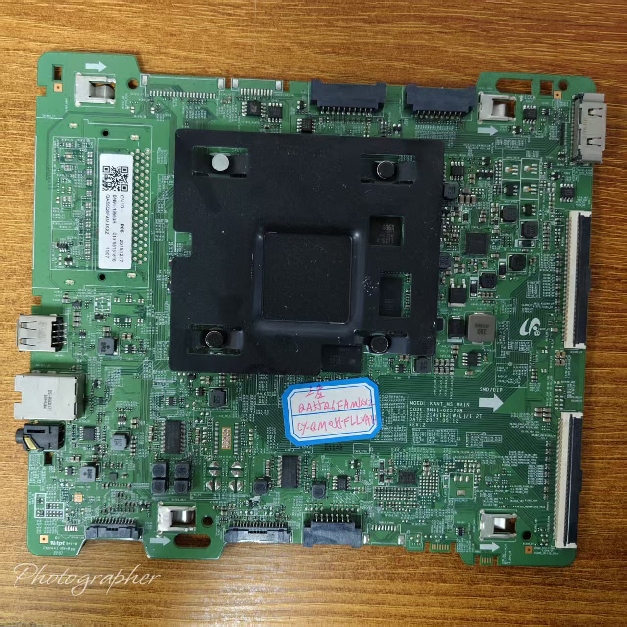 三星QA55Q6FAMJXXZ主板