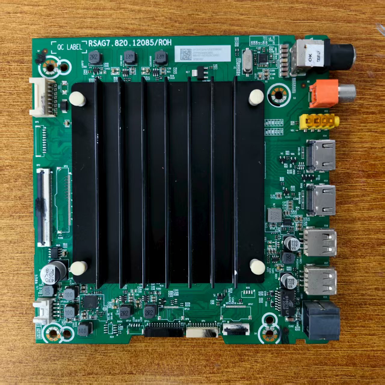 海信65V1F-S液晶电视主板