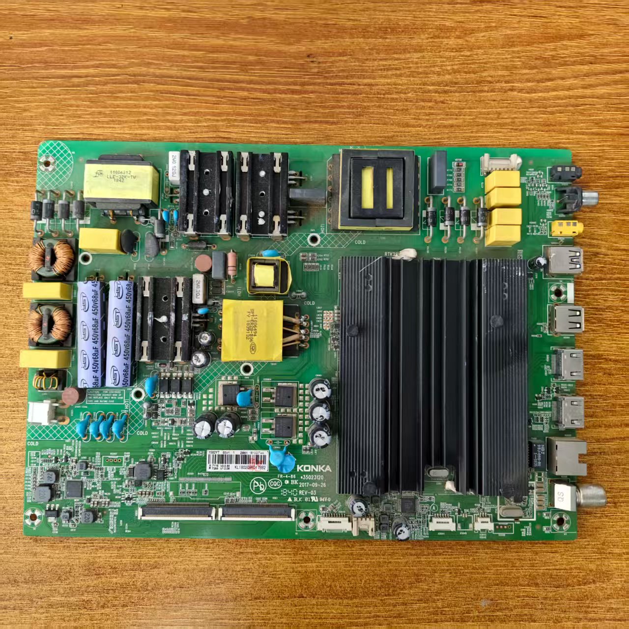 康佳LED55M1电视主板