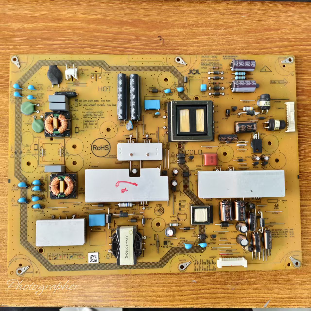 @夏普 LCD-60LX540A 60NX255A 电源板RUNTKB056WJN1 JSL2142-003B