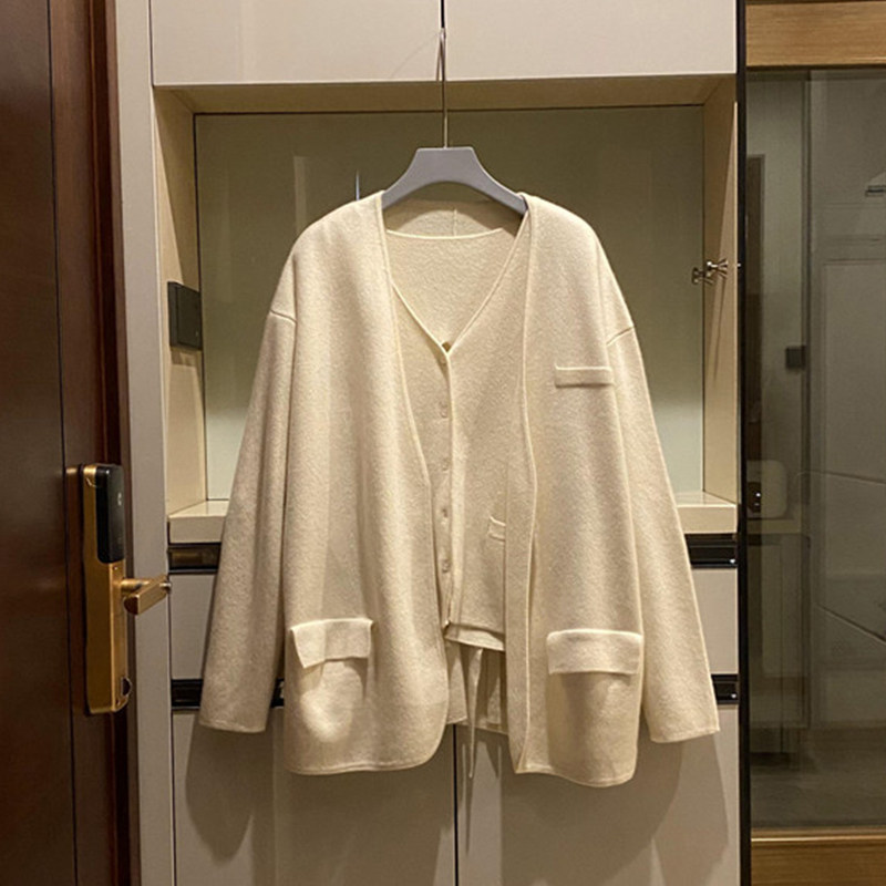 西装马甲叠搭艺术！重磅羊绒开衫女纯羊绒衫毛衣马甲外套加厚套装,女装/女士精品,羊绒衫,淘宝优惠券,粉丝福利购,淘宝优惠卷