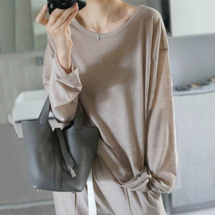 柔软细腻  气质简单舒服 精纺羊绒衫女圆领中长款纯羊绒毛衣宽松