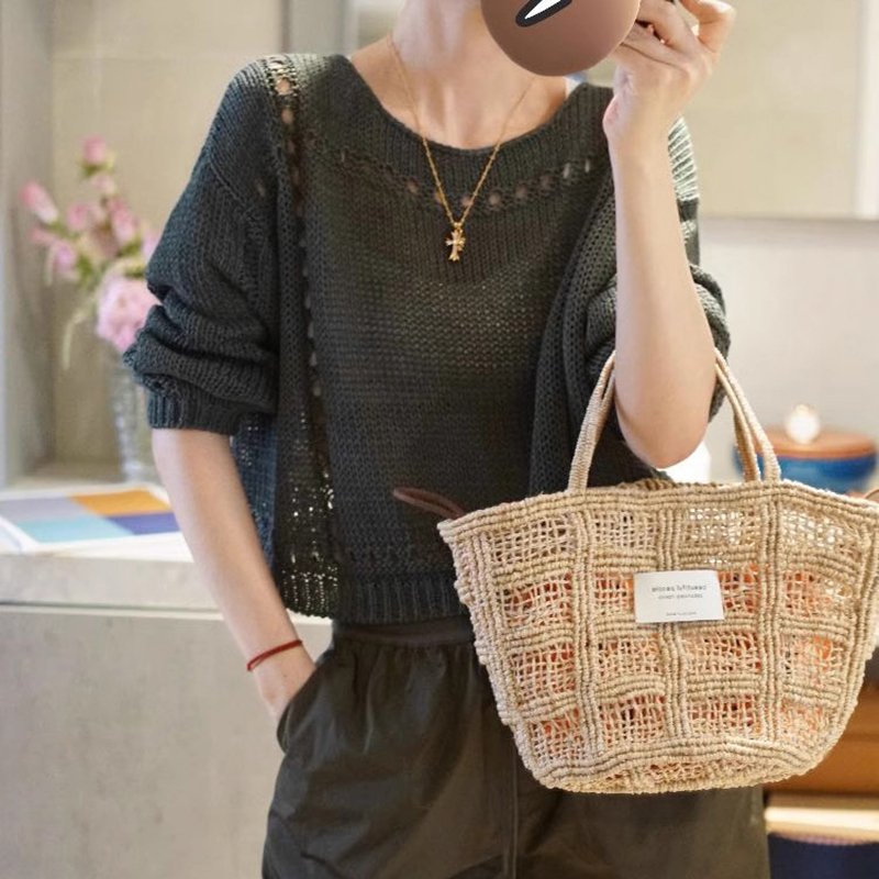 不同凡响的惊艳 镂空编织短款100%山羊绒衫女纯羊绒毛衣针织上衣