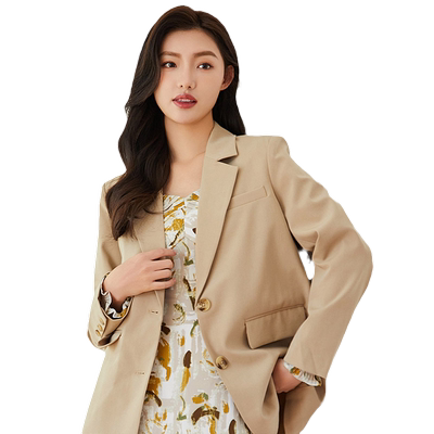 轩日纯色宽松长袖西装