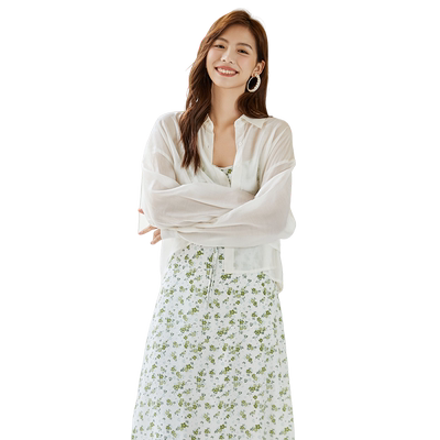 轩日碎花印花连衣裙吊带裙