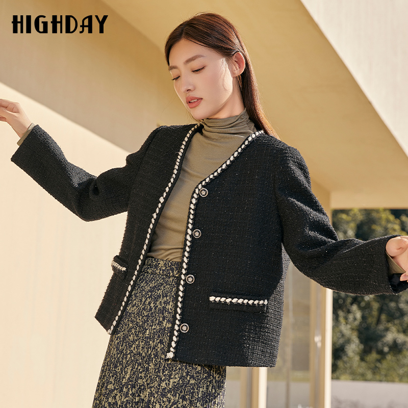 轩日小香风长袖圆领外套