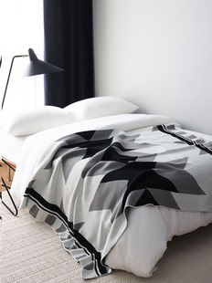 北欧简约风几何黑白灰针织毛线沙发休闲装 饰盖毯空调毯午睡毛毯厚