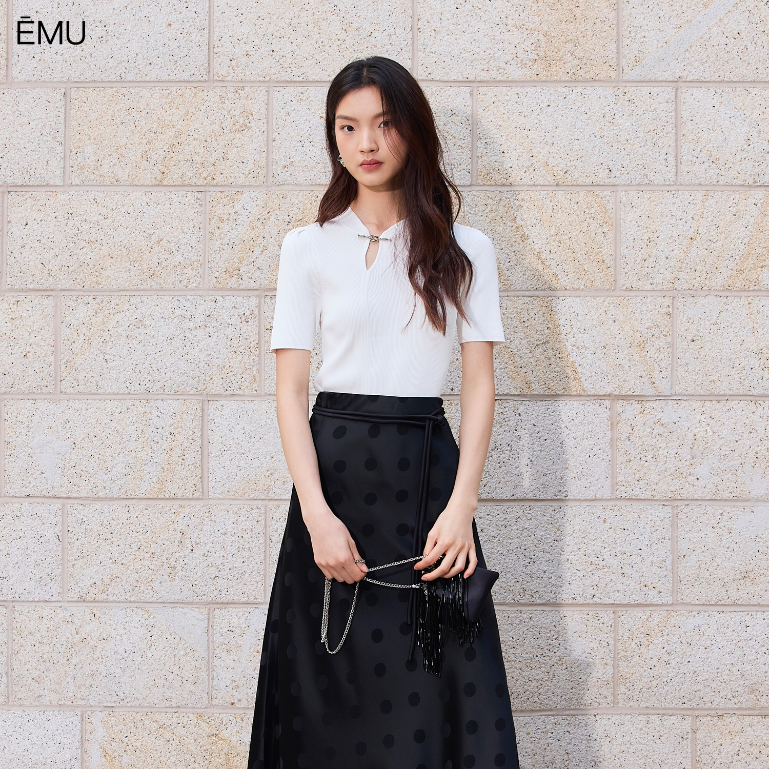 依妙EMU新中式针织衫女盘扣国风镂空短袖女装2025夏季新款上衣