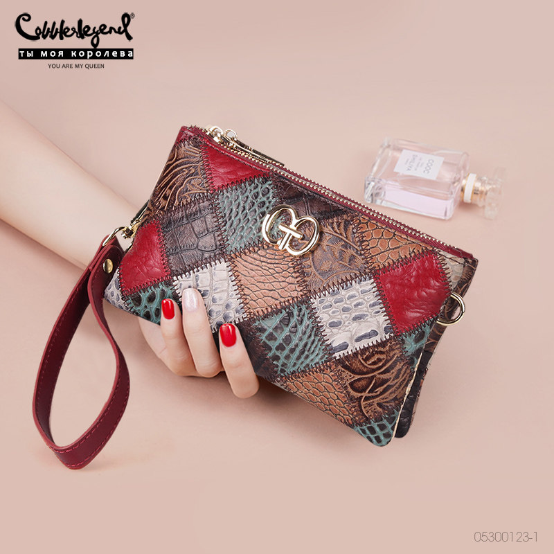 百搭时尚风迷你妈妈款手拿包