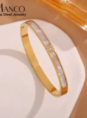 eManco新款钛钢金色手镯女轻奢