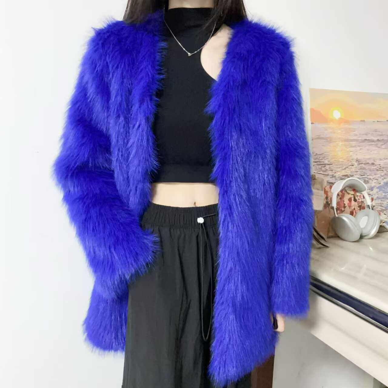 2024秋冬新款宝蓝狐狸毛仿皮草外套女年轻中长款时尚显瘦毛毛大衣