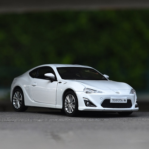 五寸盒装合金汽车gt86开门回力