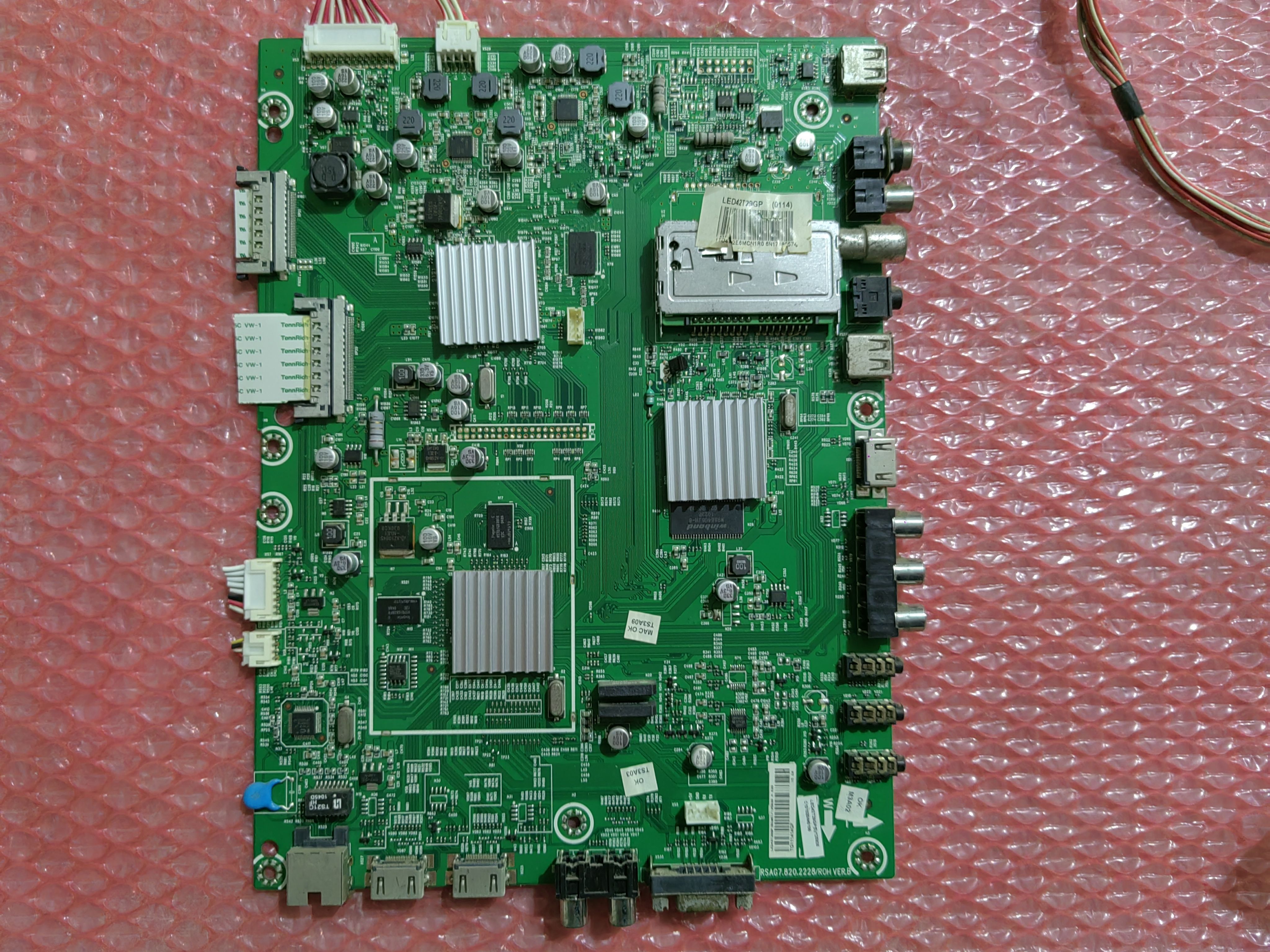 原装海信LED42T29GP(BOM6) 125929主板RSAG7.820.2228 V420H2-LE3