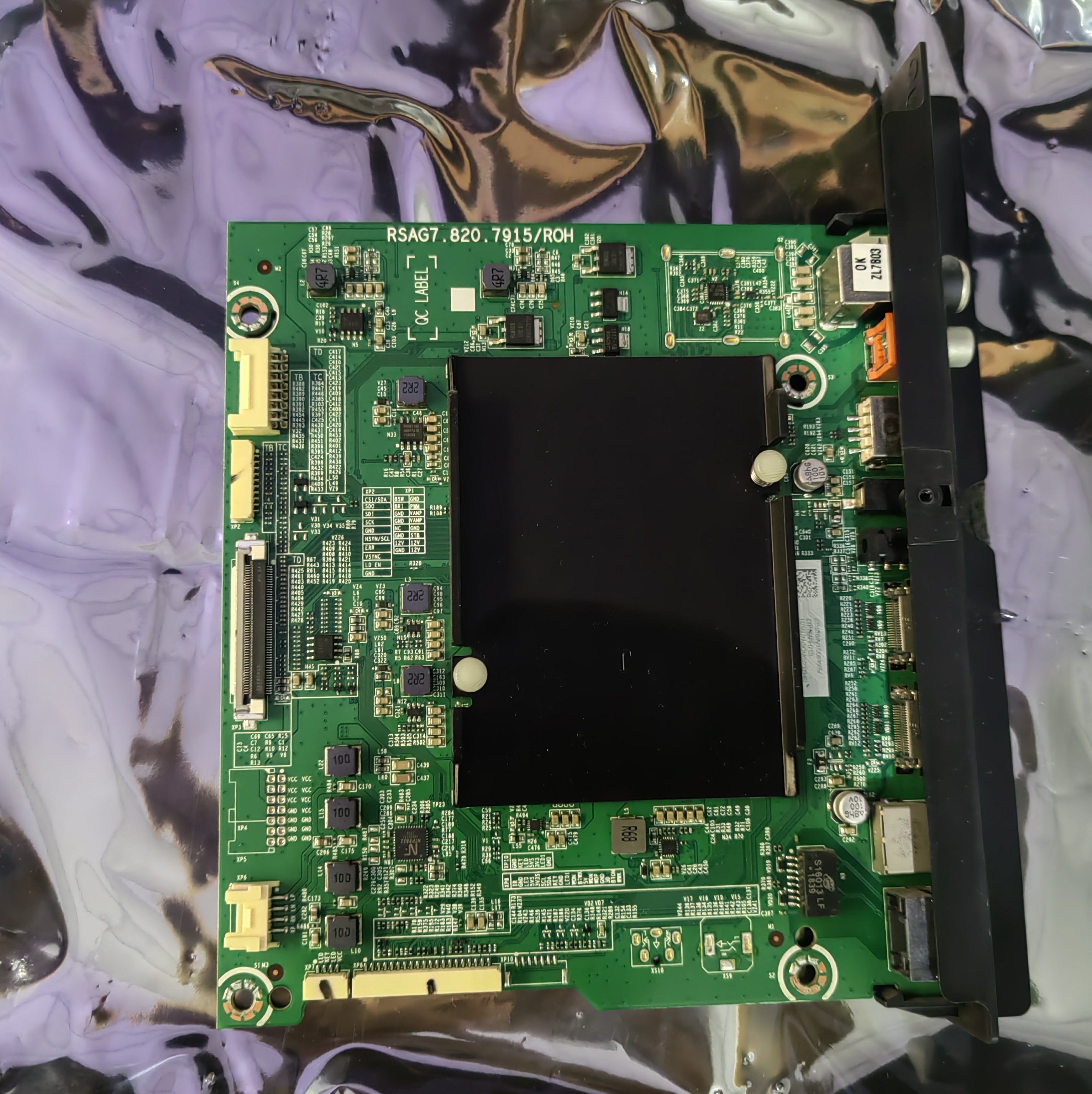 原装海信H55U7A(BOM5)233946主板RSAG7.820.7915屏HE550S5U51