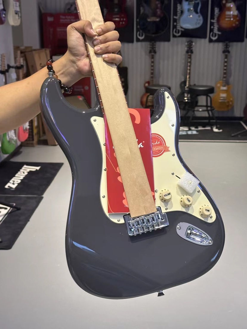 Farida法丽达电吉他F2020初学者儿童新手入门电吉他套装Squier琴