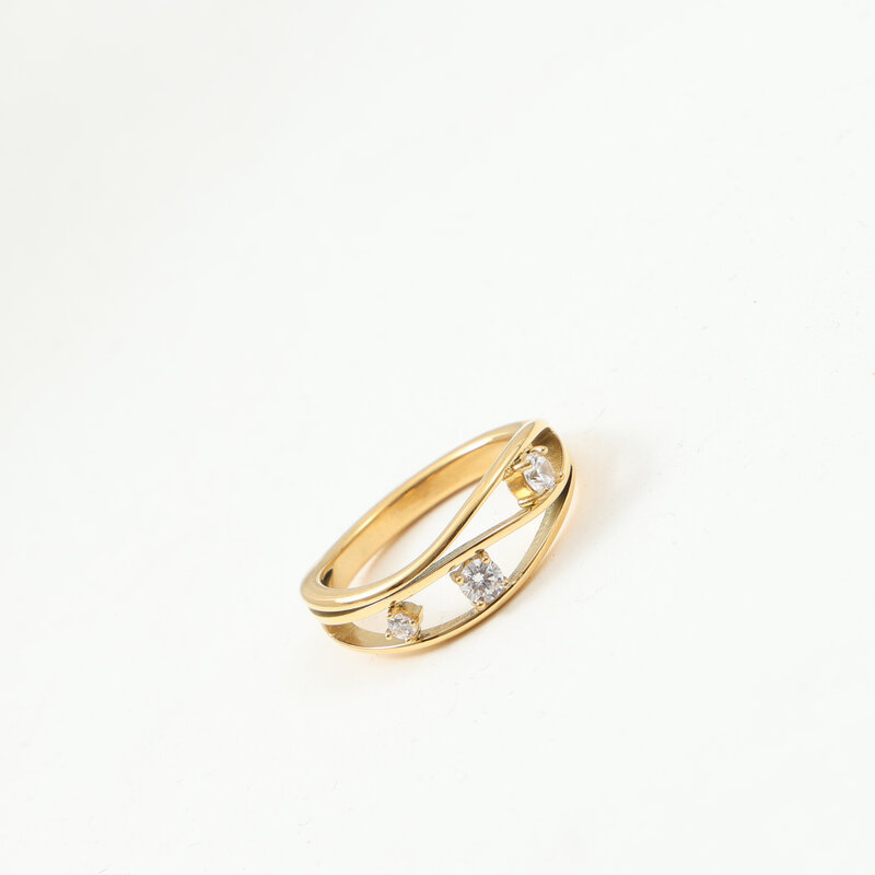 日韩时尚新款小众设计波浪曲线镶钻钛钢镀18K金小细钻戒指指环
